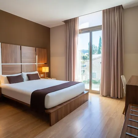 & Golden Barcelona 4*