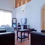 & Golden Barcelona 4* 巴尔罗马内斯